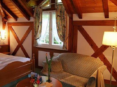 Hotel Zur Krone 아우겐 객실 사진