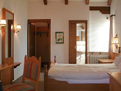 Hotel Zur Krone 아우겐 객실 사진