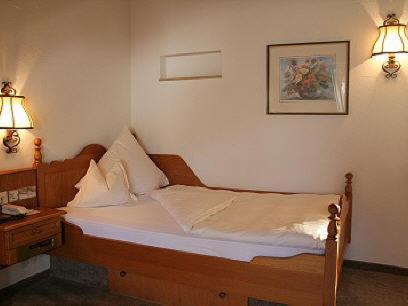 Hotel Zur Krone 아우겐 객실 사진