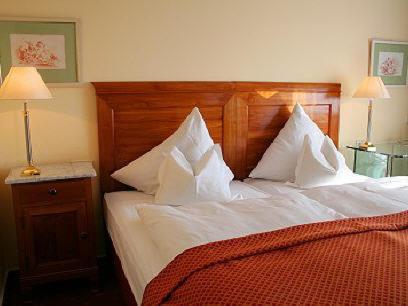 Hotel Zur Krone 아우겐 객실 사진